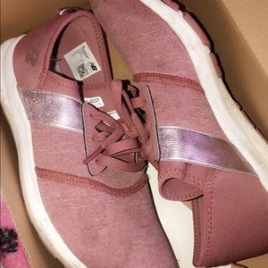 New Balance tennis shoes!! Super comfortable